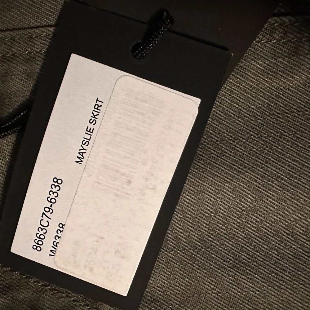 NWT Paige Mayslie Twill Skirt- Size 24 (XS)  MSRP $179 - Picture 7 of 14